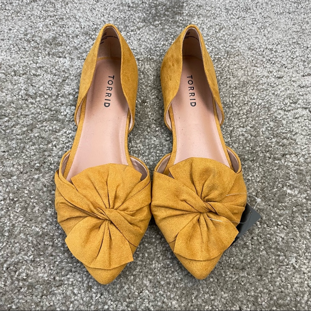 Torrid Twist Bow Dorsay Flat